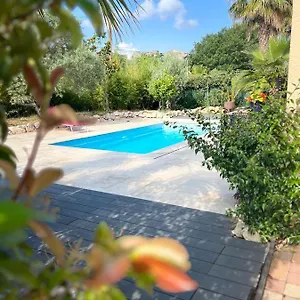 https://sunny-holiday-house-4-stars.fr-provencehotel.com